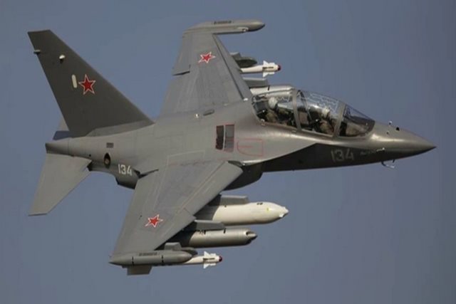 Máy bay Yak-130M Nga thực hiện chuyến bay thử đầu tiên